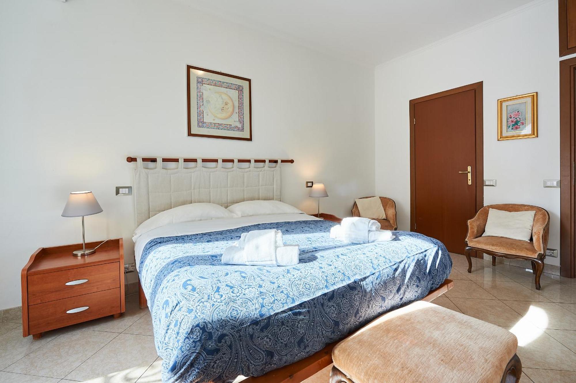 Close To The Spanish Steps, Wifi, Air Cond, 2 Bedrooms Casa de férias Roma